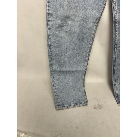 Vintage Levi’s 550 Relaxed Fit Straight Leg Jeans Light Blue Men's Size 42 x32 - Picture 3 of 10